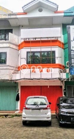 Unit Ruko Dijual di Jakarta Selatan LT 75m2 & LB 240m2 Unit Ruko Dijual di Jakarta Selatan LT 75m2 & LB 240m2