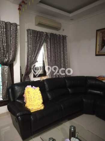 For Sale! Luxury House LT 90m2 Desain Elegan di Tomang For Sale! Luxury House LT 90m2 Desain Elegan di Tomang