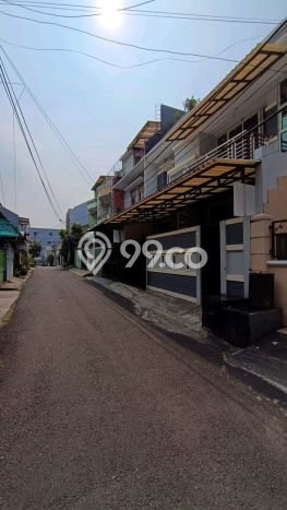 Rumah Elit Modern Tanpa Renovasi di Tomang Jakarta Barat Rumah Elit Modern Tanpa Renovasi di Tomang Jakarta Barat