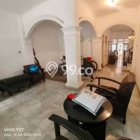 Jual Rumah Mewah Megah Dengan View Cantik di Cideng, Jakarta Pusat Jual Rumah Mewah Megah Dengan View Cantik di Cideng, Jakarta Pusat