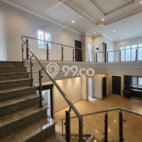 Hunian Elit LB 475m2 Siap Huni Desain Elegan di Petojo, Jakarta Pusat Hunian Elit LB 475m2 Siap Huni Desain Elegan di Petojo, Jakarta Pusat