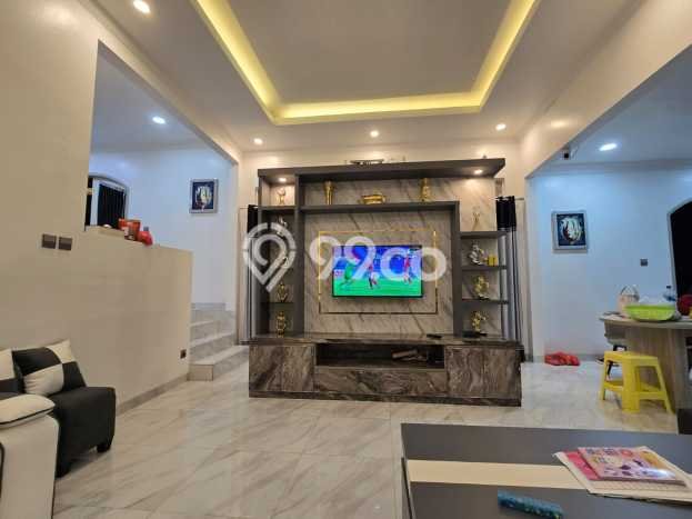 Vila Kawasan Cianjur, Ukuran 222m2m², Akses ke berbagai fasilitas umum Vila Kawasan Cianjur, Ukuran 222m2m², Akses ke berbagai fasilitas umum