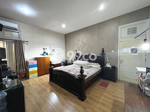 Rumah Elit Modern Siap Huni di Green garden Jakarta Barat Rumah Elit Modern Siap Huni di Green garden Jakarta Barat