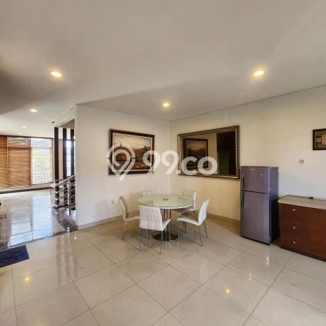 Jual Rumah Mewah Elegan Dengan View Cantik di Daan Mogot, Jakarta Barat Jual Rumah Mewah Elegan Dengan View Cantik di Daan Mogot, Jakarta Barat