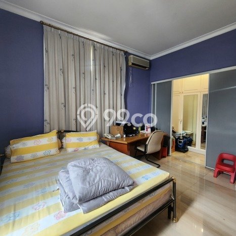 Jual Rumah Mewah Elegan Dengan View Eksklusif di Kedoya Baru, Jakarta Barat Jual Rumah Mewah Elegan Dengan View Eksklusif di Kedoya Baru, Jakarta Barat