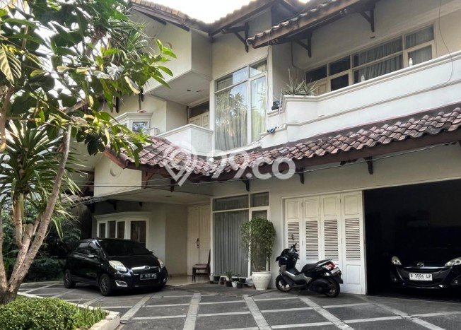 Dijual Hunian Mewah dengan Fasilitas Sekitar Komplit di Kebayoran Baru, Jakarta Selatan Dijual Hunian Mewah dengan Fasilitas Sekitar Komplit di Kebayoran Baru, Jakarta Selatan
