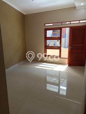 Rumah Akses Mudah di Cihanjuang, Bandung, Luas 80m² Bangunan 70m² Rumah Akses Mudah di Cihanjuang, Bandung, Luas 80m² Bangunan 70m²