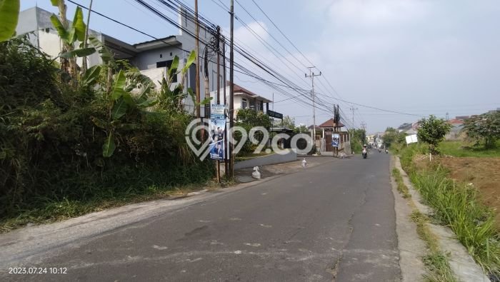 Dijual Tanah di Bandung, Luas 1400m2 SHM Dijual Tanah di Bandung, Luas 1400m2 SHM