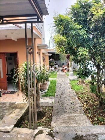 Rumah Luas Asri 2 KT Siap Huni di Cihanjuang Bandung Rumah Luas Asri 2 KT Siap Huni di Cihanjuang Bandung