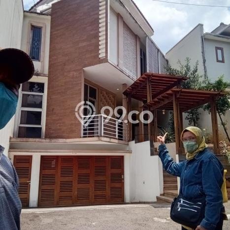 Hunian Super Mewah dengan Akses Paling Strategis di Lebak Bulus, Jakarta Selatan Hunian Super Mewah dengan Akses Paling Strategis di Lebak Bulus, Jakarta Selatan