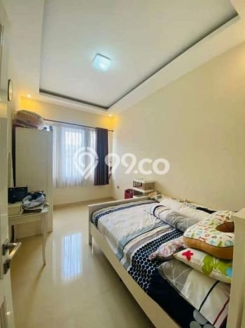 Siap Huni Rumah Mewah 4 Kamar di Pasar Minggu Dekat ke Mana Pun Siap Huni Rumah Mewah 4 Kamar di Pasar Minggu Dekat ke Mana Pun