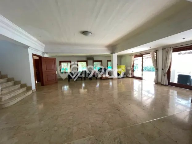 Dijual Hunian Mewah dengan Fasilitas Sekitar Komplit di Cilandak, Jakarta Selatan Dijual Hunian Mewah dengan Fasilitas Sekitar Komplit di Cilandak, Jakarta Selatan