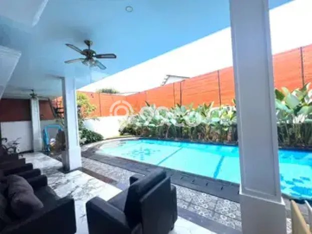 Dijual Rumah Luas Megah Dengan View Cantik di Pejaten, Jakarta Selatan Dijual Rumah Luas Megah Dengan View Cantik di Pejaten, Jakarta Selatan