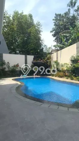 Jual Rumah Mewah Megah Dengan View Cantik di Pejaten, Jakarta Selatan Jual Rumah Mewah Megah Dengan View Cantik di Pejaten, Jakarta Selatan