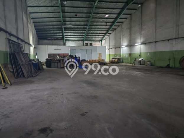 Unit Gudang Dijual di Jakarta Timur LT 1707m2 & LB 1200m2 Unit Gudang Dijual di Jakarta Timur LT 1707m2 & LB 1200m2
