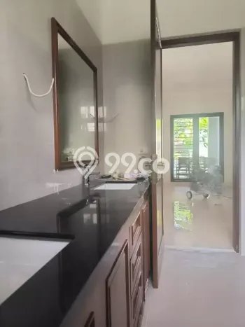Jual Rumah Mewah Megah Dengan View Cantik di Pejaten, Jakarta Selatan Jual Rumah Mewah Megah Dengan View Cantik di Pejaten, Jakarta Selatan