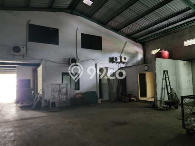 Unit Gudang Dijual di Jakarta Timur LT 1707m2 & LB 1200m2 Unit Gudang Dijual di Jakarta Timur LT 1707m2 & LB 1200m2