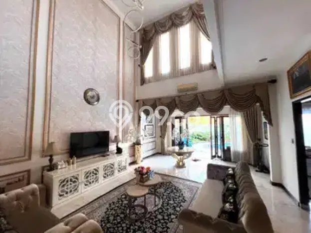 Dijual Rumah Luas Megah Dengan View Cantik di Pejaten, Jakarta Selatan Dijual Rumah Luas Megah Dengan View Cantik di Pejaten, Jakarta Selatan