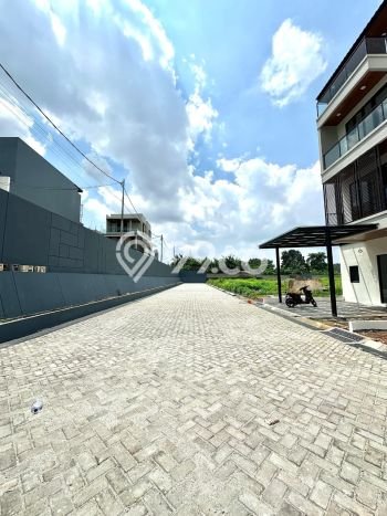 Dijual Hunian Mewah dengan Fasilitas Sekitar Lengkap di Cilandak, Jakarta Selatan Dijual Hunian Mewah dengan Fasilitas Sekitar Lengkap di Cilandak, Jakarta Selatan