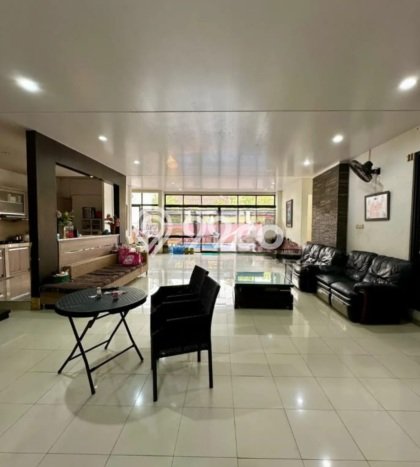 Hot Offer Hunian Premium Ideal dan Luas di Wiyung, Surabaya Hot Offer Hunian Premium Ideal dan Luas di Wiyung, Surabaya