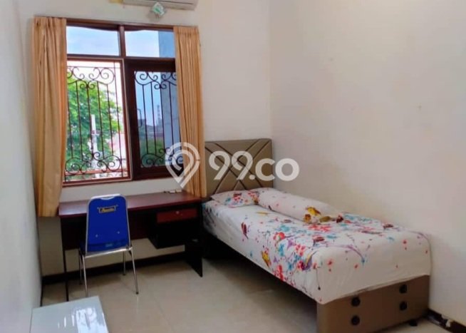 Dijual Kost Strategis di Tenggilis Mejoyo, Surabaya 66 KT, 19 KM, Luas Bangunan 1450m2 Dijual Kost Strategis di Tenggilis Mejoyo, Surabaya 66 KT, 19 KM, Luas Bangunan 1450m2