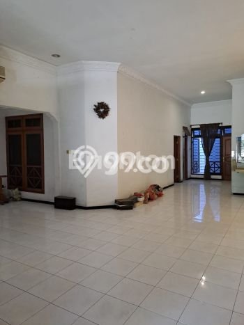 Dijual Rumah Premium dengan Fasilitas Sekitar Lengkap di Sukolilo, Surabaya Dijual Rumah Premium dengan Fasilitas Sekitar Lengkap di Sukolilo, Surabaya