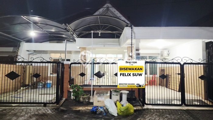 Sewa cepat rumah minimalis strategis 3 Kamar di Sukolilo, Surabaya Sewa cepat rumah minimalis strategis 3 Kamar di Sukolilo, Surabaya