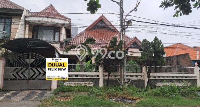 Rumah Luxury Modern Siap Huni di Perak Surabaya Rumah Luxury Modern Siap Huni di Perak Surabaya