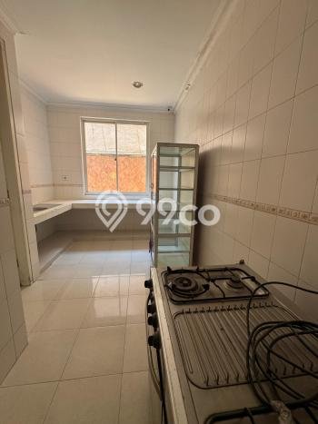 Rumah Kontrakan Surabaya LT 540m2 LB 900m2 Area Pakuwon Indah Rumah Kontrakan Surabaya LT 540m2 LB 900m2 Area Pakuwon Indah
