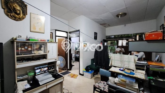Rumah Strategis Minimalis Lb 135m2 di Sukolilo, Surabaya Rumah Strategis Minimalis Lb 135m2 di Sukolilo, Surabaya