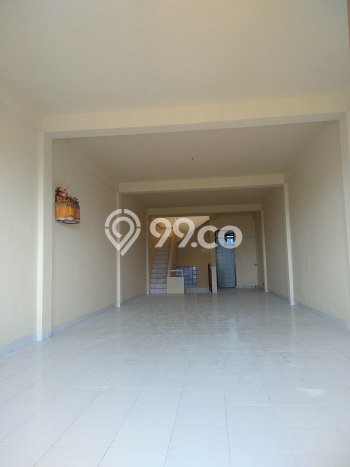 Ruko Dijual di Badung LT 132m2 & LB 193m2 Lokasi Terbaik! Ruko Dijual di Badung LT 132m2 & LB 193m2 Lokasi Terbaik!