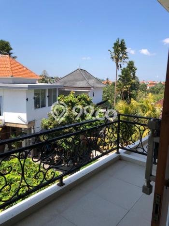 Jual Rumah Luas Elegan Dengan View Eksklusif di Tibubeneng, Badung Jual Rumah Luas Elegan Dengan View Eksklusif di Tibubeneng, Badung