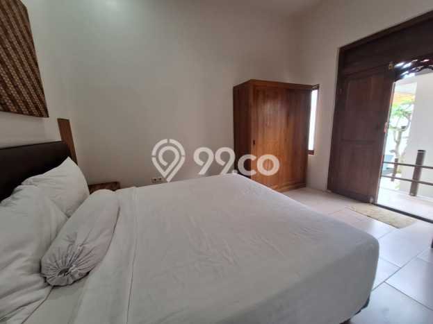 Rumah di Kerobokan, 3 KT, Lingkungan Elite, Luas 200m² Bangunan 150m² Rumah di Kerobokan, 3 KT, Lingkungan Elite, Luas 200m² Bangunan 150m²