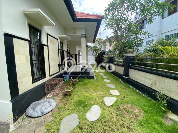 Rumah Disewakan Badung LT 200m2 LB 160m2 Area Jimbaran Rumah Disewakan Badung LT 200m2 LB 160m2 Area Jimbaran