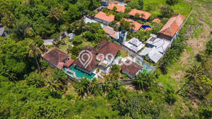Rumah Elit Modern Tanpa Renovasi di Pering Gianyar Rumah Elit Modern Tanpa Renovasi di Pering Gianyar