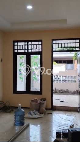 Dijual Rumah 3 Kamar Lokasi Strategis Nyaman dan Strategis di Manyar Dijual Rumah 3 Kamar Lokasi Strategis Nyaman dan Strategis di Manyar