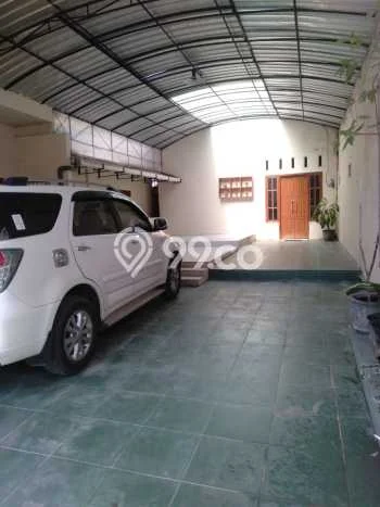 Rumah Modern 10 Kamar LT 500m2 di Kediri Rumah Modern 10 Kamar LT 500m2 di Kediri