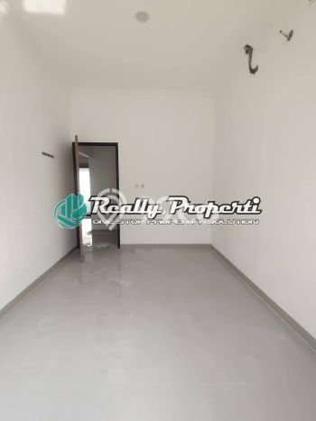 Disewakan Rumah Harga Terjangkau di Cikunir Bekasi Punya 3 Kamar Tidur Disewakan Rumah Harga Terjangkau di Cikunir Bekasi Punya 3 Kamar Tidur
