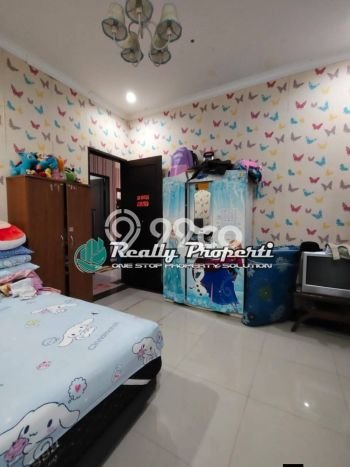 Rumah Mewah Akses Strategis di Bekasi Semi Furnished Rumah Mewah Akses Strategis di Bekasi Semi Furnished