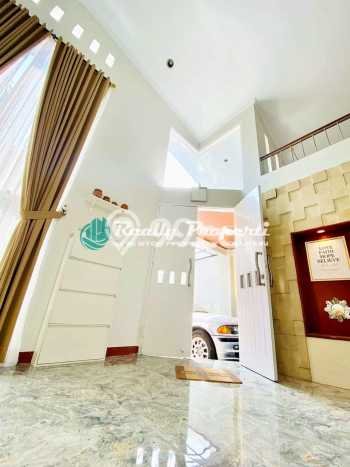For Sale Hunian Rumah Nyaman 5 Kamar di Jatimakmur, Bekasi For Sale Hunian Rumah Nyaman 5 Kamar di Jatimakmur, Bekasi