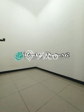 Rumah Minimalis 4 KT di Jatimakmur Bekasi Semi Furnished Rumah Minimalis 4 KT di Jatimakmur Bekasi Semi Furnished