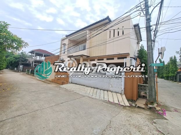 Rumah Elit Modern Tanpa Renovasi di Jatibening Bekasi Rumah Elit Modern Tanpa Renovasi di Jatibening Bekasi