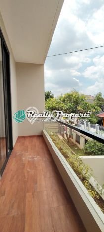 Rumah Modern 3 KT di Jatibening Bekasi Unfurnished Rumah Modern 3 KT di Jatibening Bekasi Unfurnished