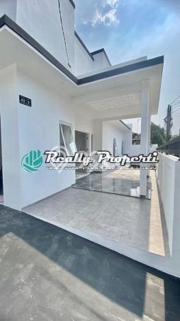 Rumah Modern 4 KT LT 210m2 di Pekayon Rumah Modern 4 KT LT 210m2 di Pekayon