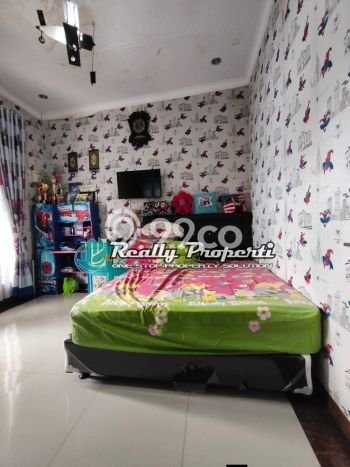 Rumah Mewah Akses Strategis di Bekasi Semi Furnished Rumah Mewah Akses Strategis di Bekasi Semi Furnished
