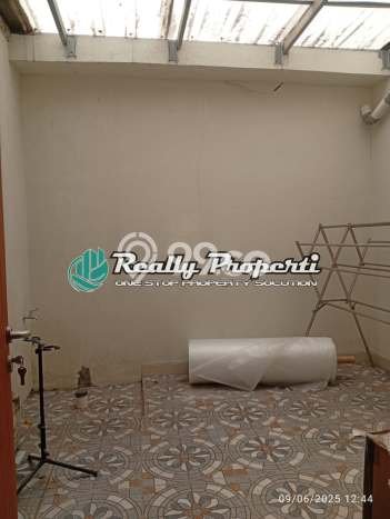 EXCLUSIVE OFFER! Rumah di Jatiwarna, 2 KM, Lingkungan Elite, LT 72m² Bangunan 65m² EXCLUSIVE OFFER! Rumah di Jatiwarna, 2 KM, Lingkungan Elite, LT 72m² Bangunan 65m²