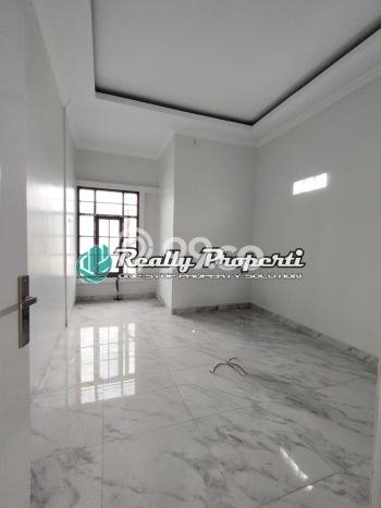 Jual Rumah Eksklusif 3 KT di Jati Cempaka, Bekasi Jual Rumah Eksklusif 3 KT di Jati Cempaka, Bekasi