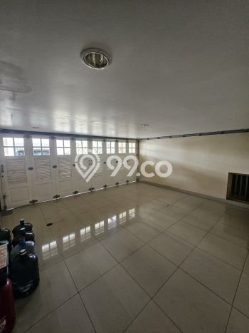 Rumah Elit Modern Tanpa Renovasi di Pantai Indah Kapuk Jakarta Utara Rumah Elit Modern Tanpa Renovasi di Pantai Indah Kapuk Jakarta Utara