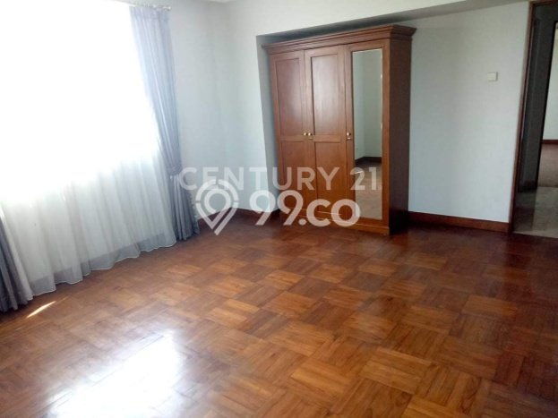 LOKASI PREMIUM! Apartemen Kawasan Pondok Indah, 2 KM, Luas 190m², Premium LOKASI PREMIUM! Apartemen Kawasan Pondok Indah, 2 KM, Luas 190m², Premium