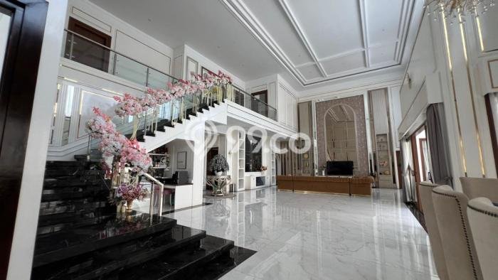 Hunian Mewah LB 892m2 Siap Pakai Desain Elegan di Mulyaharja, Bogor Hunian Mewah LB 892m2 Siap Pakai Desain Elegan di Mulyaharja, Bogor